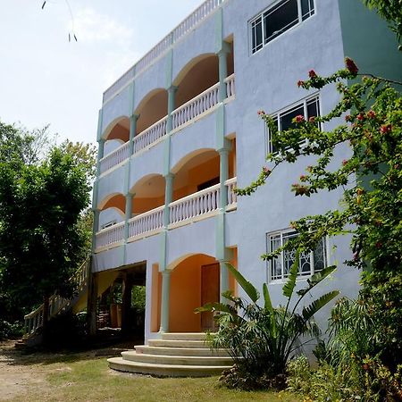 Hotel Jah Freedom Negril Exterior foto