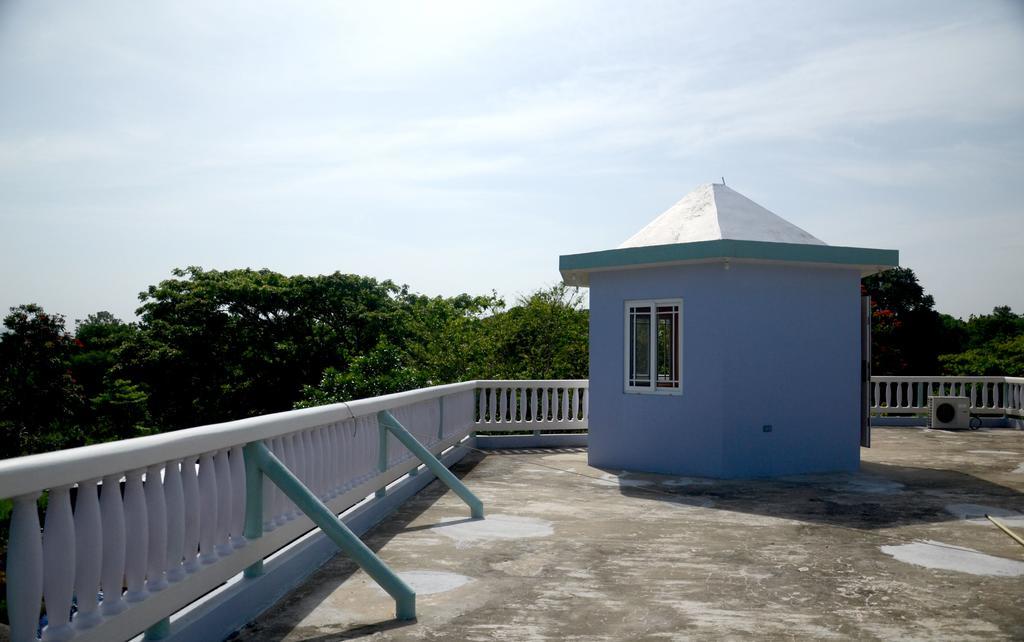 Hotel Jah Freedom Negril Exterior foto